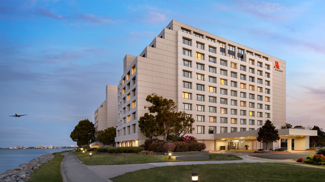 San Francisco Airport Marriott Waterfront hotel at dusk on the bay